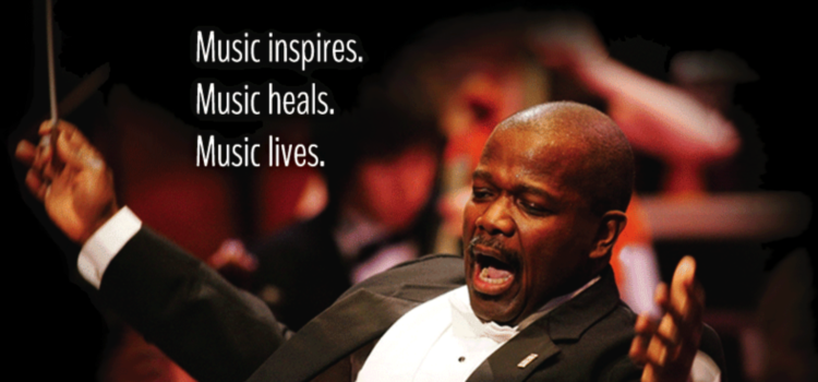 Dr. Everett McCorvey singing on stage